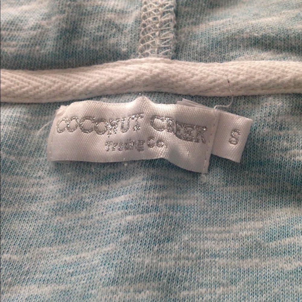 Dollywood hoodie